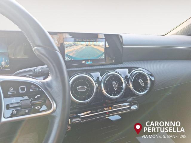 MERCEDES-BENZ A 250 e hybrid EQ Business