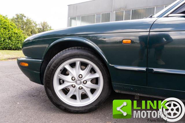JAGUAR XJ8 3.2 V8 237CV Executive - 1998