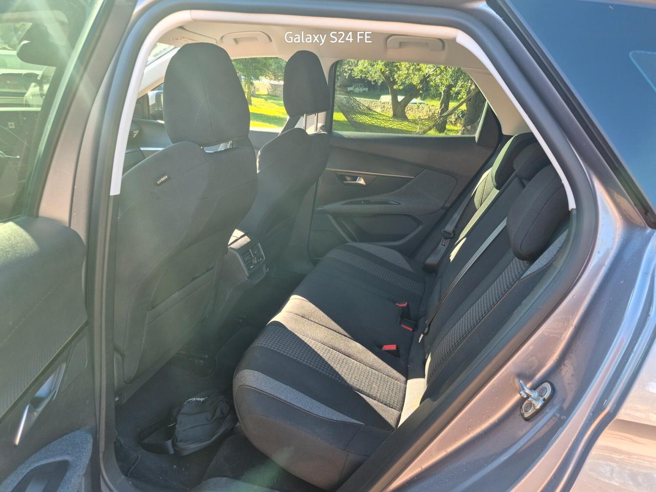 Peugeot 3008 BlueHDi 130 S&S EAT8 Allure