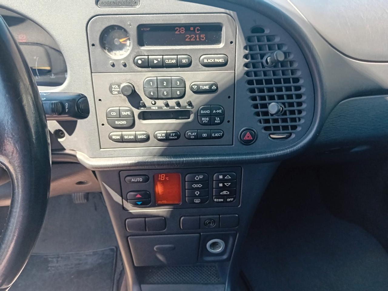 Saab 900 Coupe 2.0