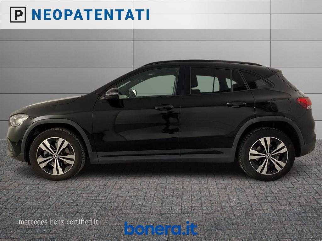 Mercedes GLA 180 180 D Sport 8G-DCT
