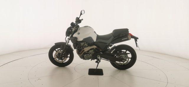 YAMAHA MT-03 MT-03
