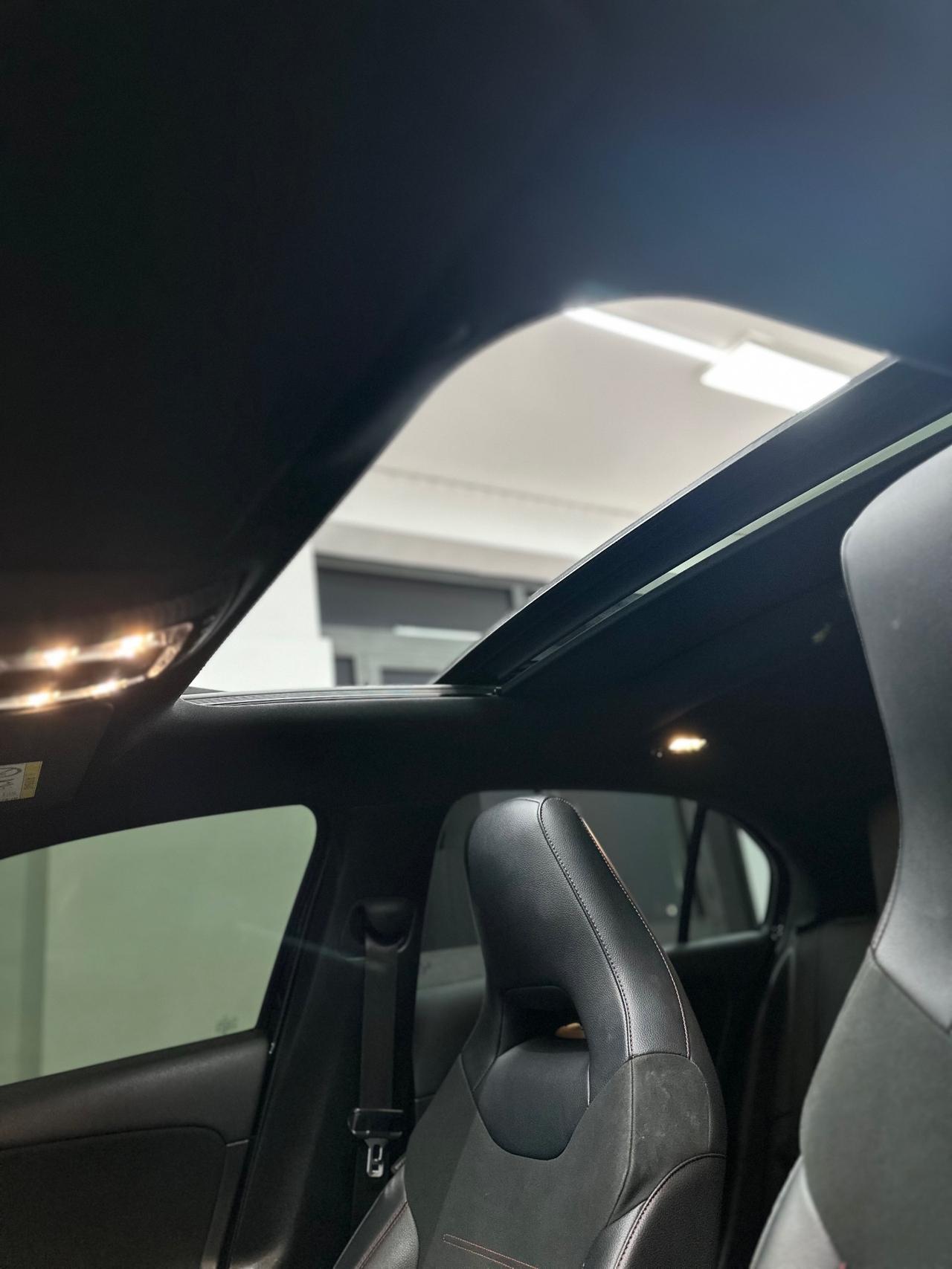 Mercedes-benz A 2.0 116cv PREMIUM AMG