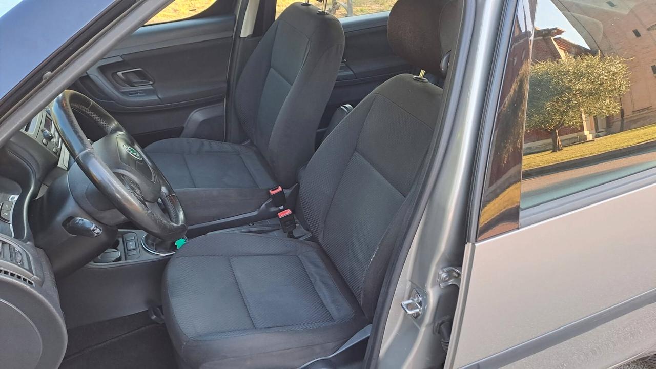 Skoda Roomster 1.2 TSI UNICOPROPRIETARIO BEN TENUTA