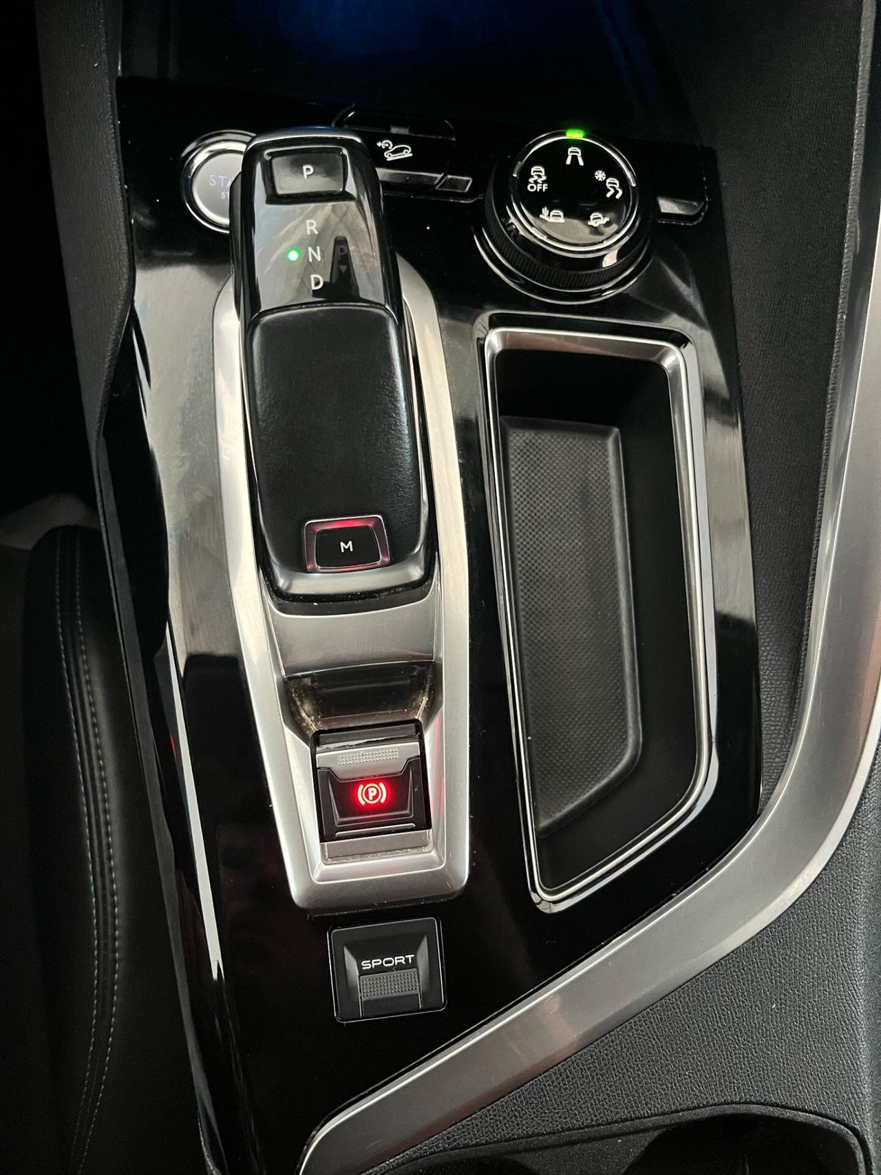 Peugeot 5008 BlueHDi 120 S&S Allure