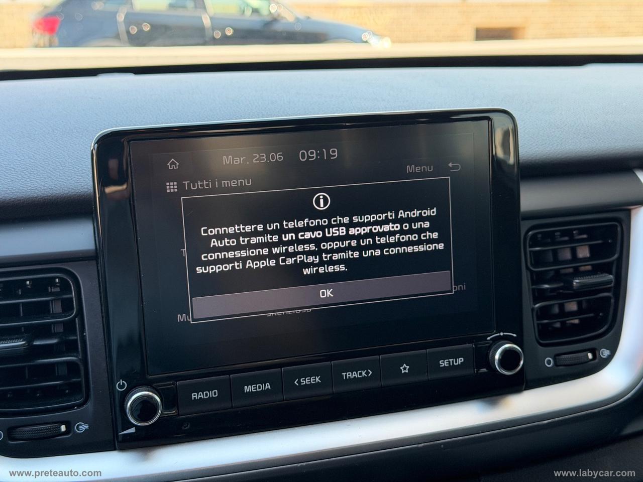 KIA Stonic 1.0 T-GDi 100 CV MHEV iMT Style