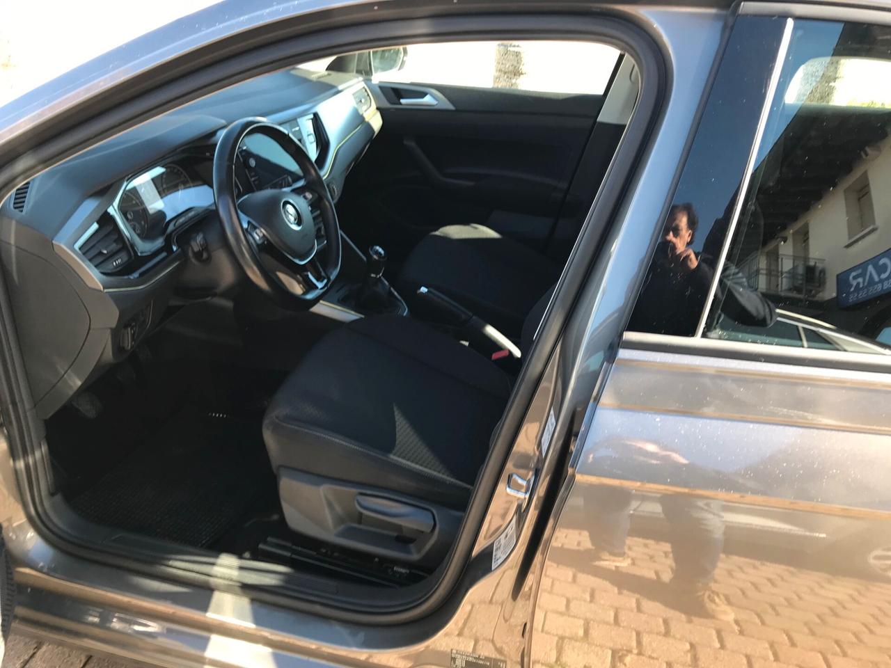 Volkswagen Polo VI 5p 1.0 evo Comfortline 80cv AppCarPlay