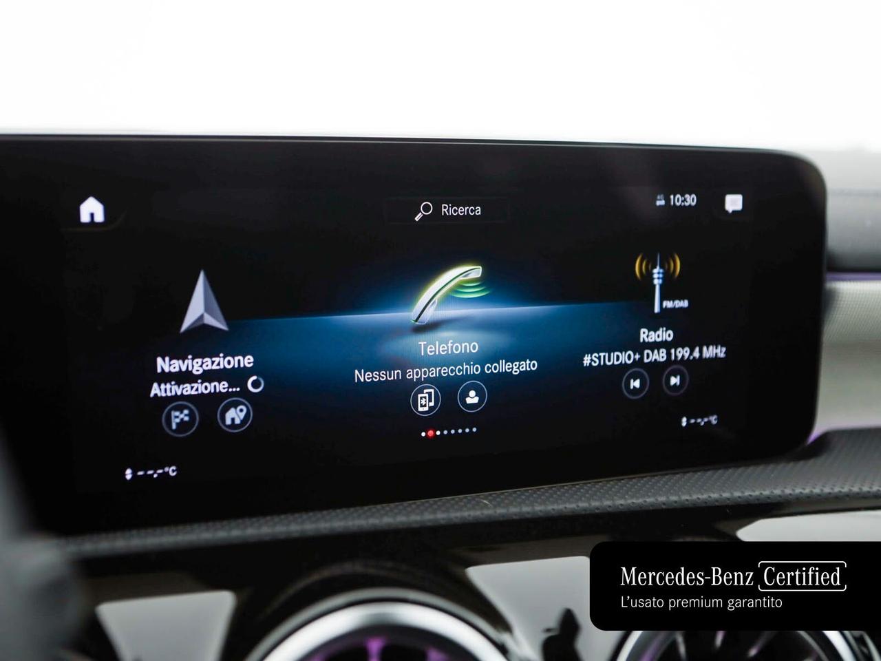 Mercedes-benz A 180d Premium AMG Night Edition Led Ambient