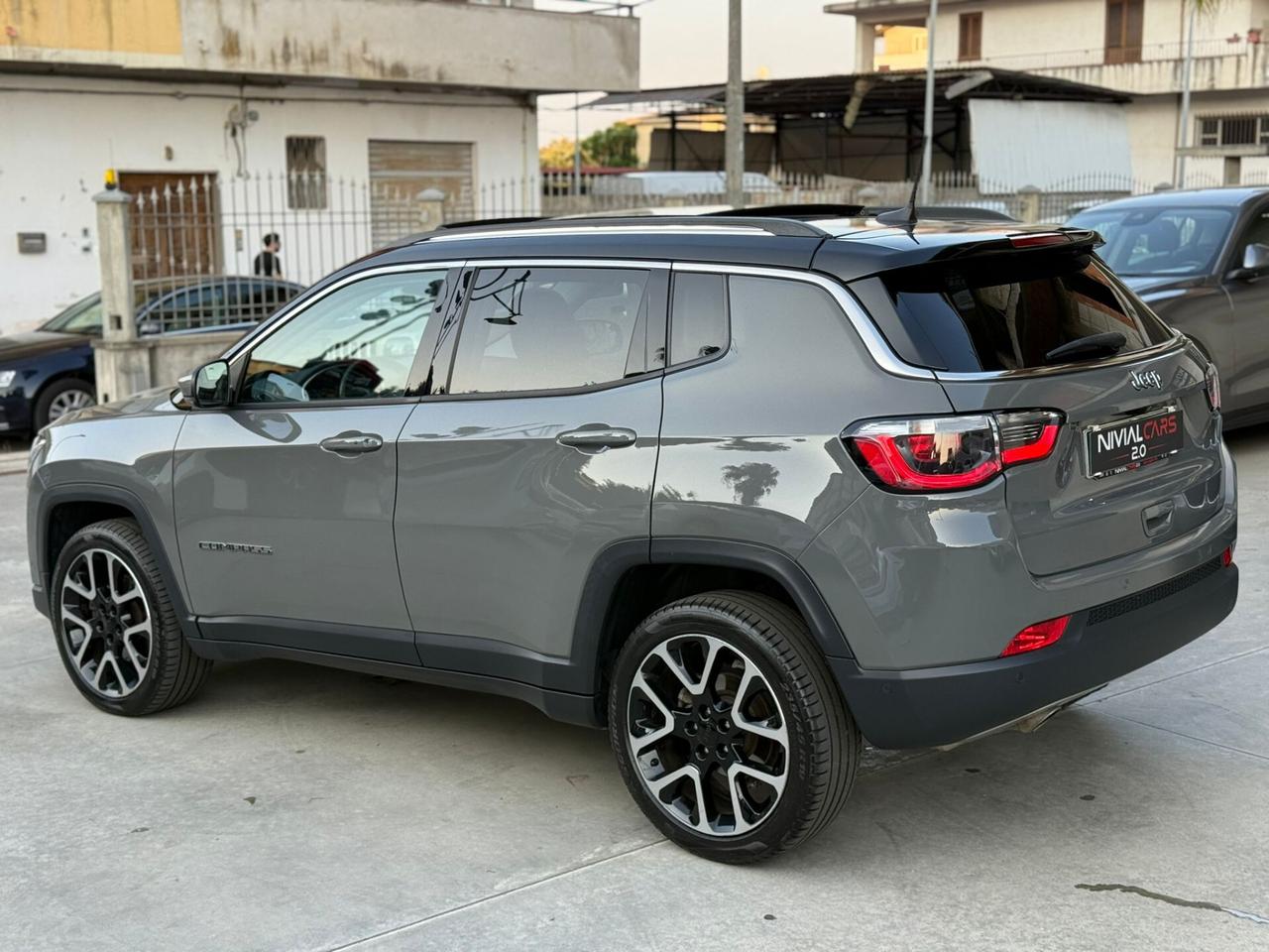 Jeep Compass 2.0MJT 4WD MANUALE-TETTO-CAMERA-PELLE-NAVI