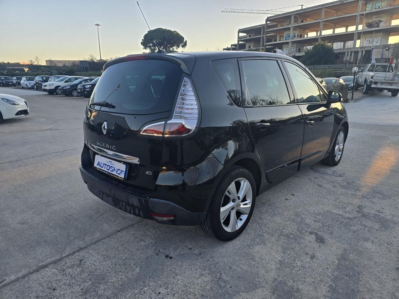 Renault Scenic Scénic XMod 1.5 dCi 110CV EDC Live