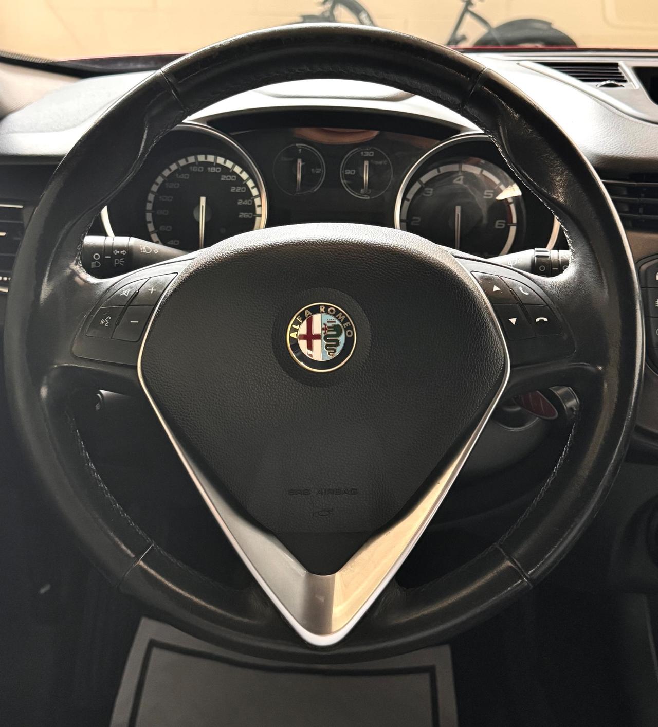 Alfa Romeo Giulietta 1.6 JTDm-2 105 CV Distinctive