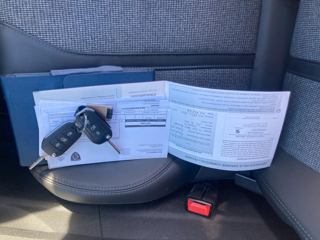 Peugeot 3008 BlueHDi 120 S&S Business