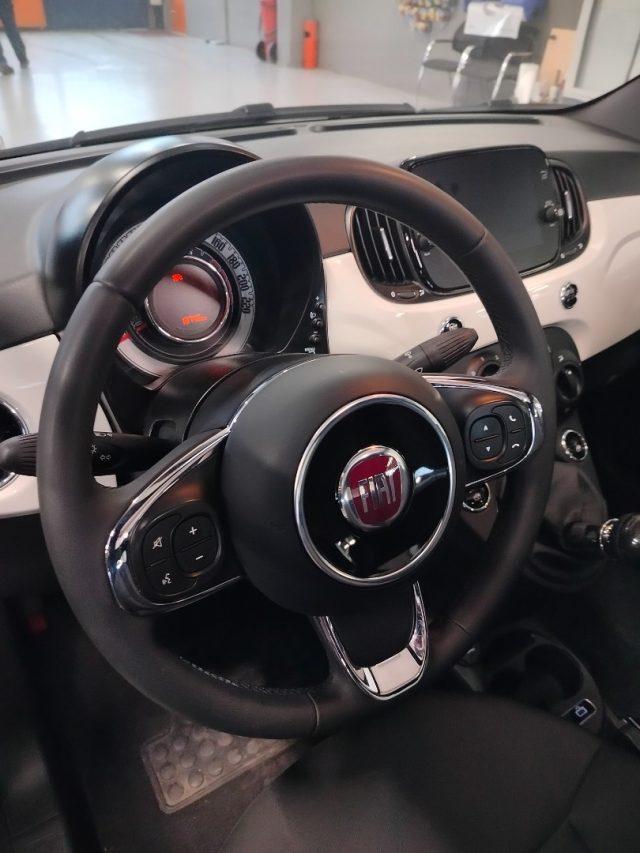 FIAT 500 C 1.0 Hybrid Dolcevita