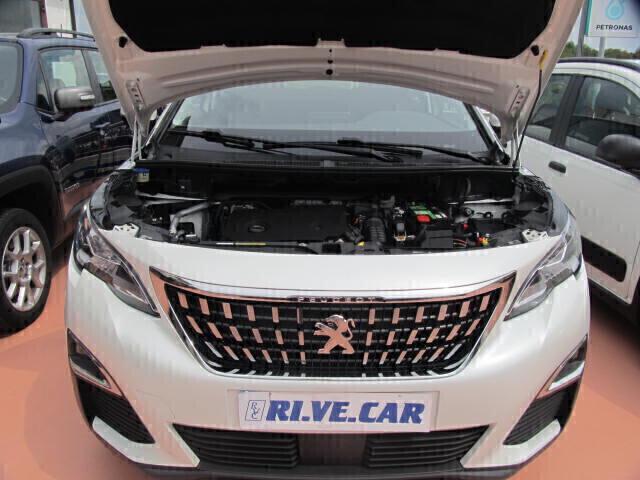 Peugeot 3008 BlueHDi 130 S&S EAT8 Allure