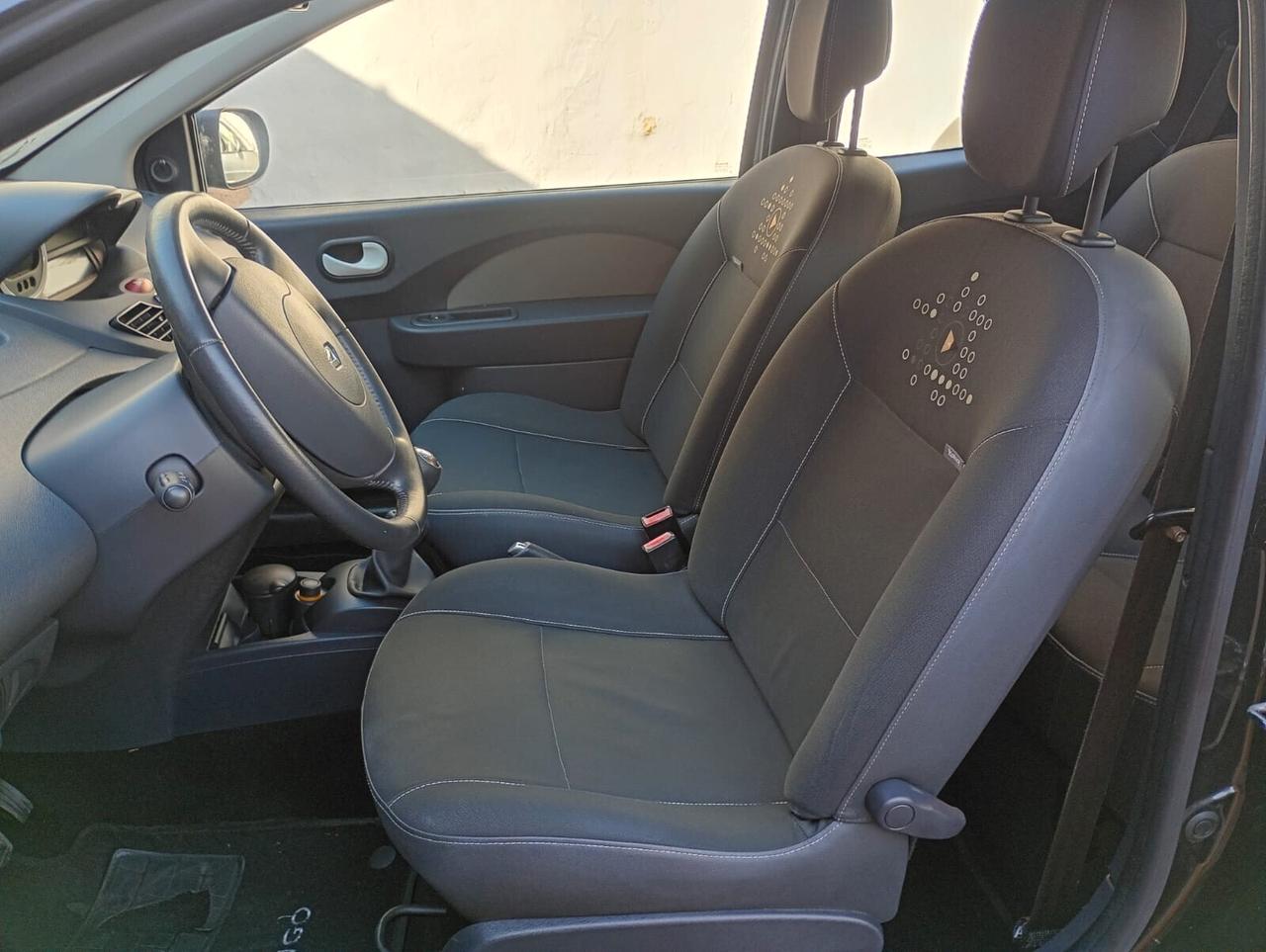 Renault Twingo 1.2 16V LEV Yahoo!