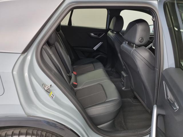 AUDI Q2 40 TFSI quattro S tronic SLINE Identity Black