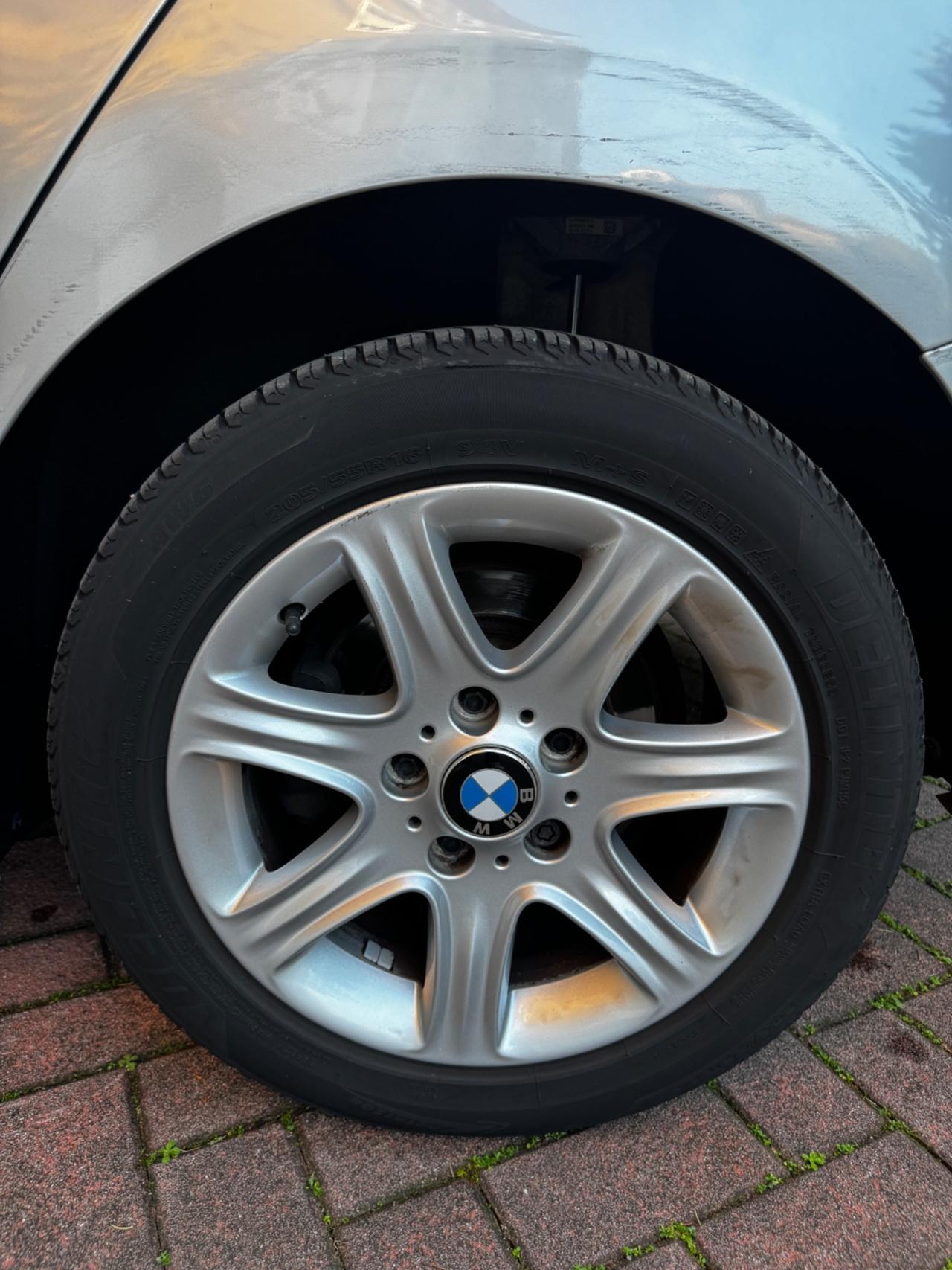 BMW Serie 1 118d Automatica Diesel – 2014 –