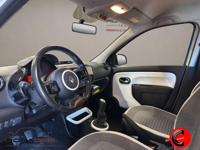 RENAULT Twingo SCe EDC INTENS