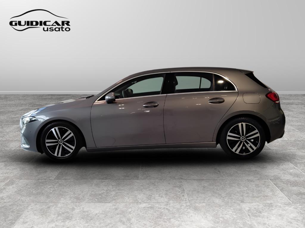 Mercedes-Benz Classe A - W177 2018 - A 180 d Sport auto