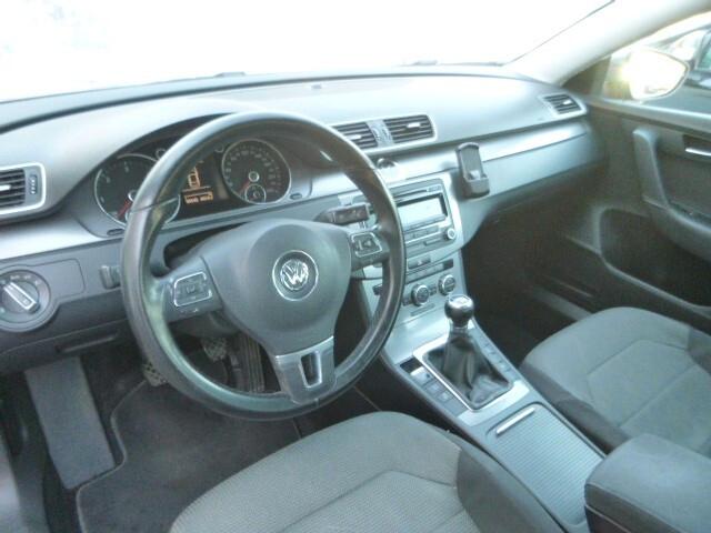 Volkswagen Passat 1.6 TDI Comfortline BlueM. Tech.