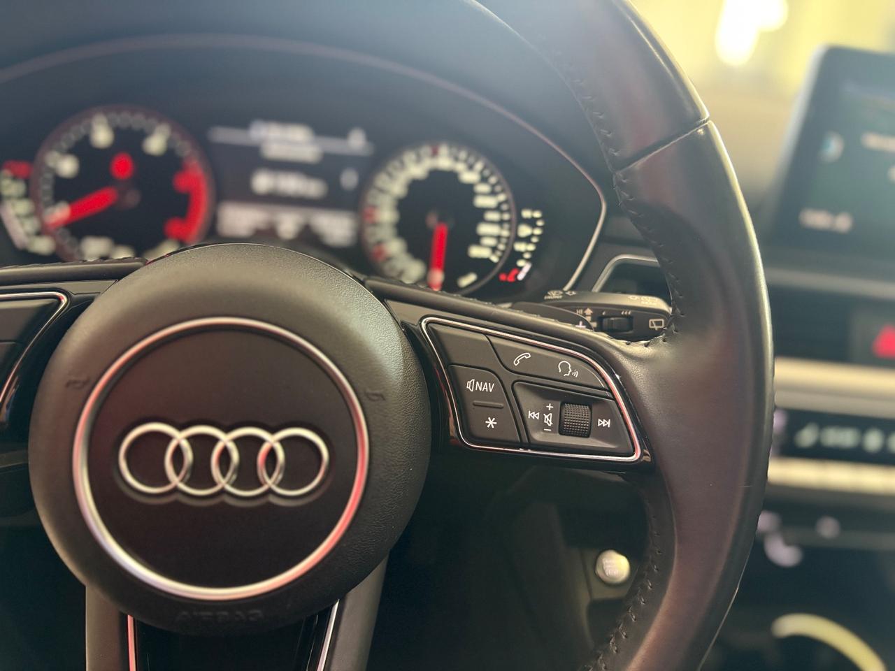 Audi A4 2.0 TDI 150 CV ultra Sport matrix navi permute finanziamenti