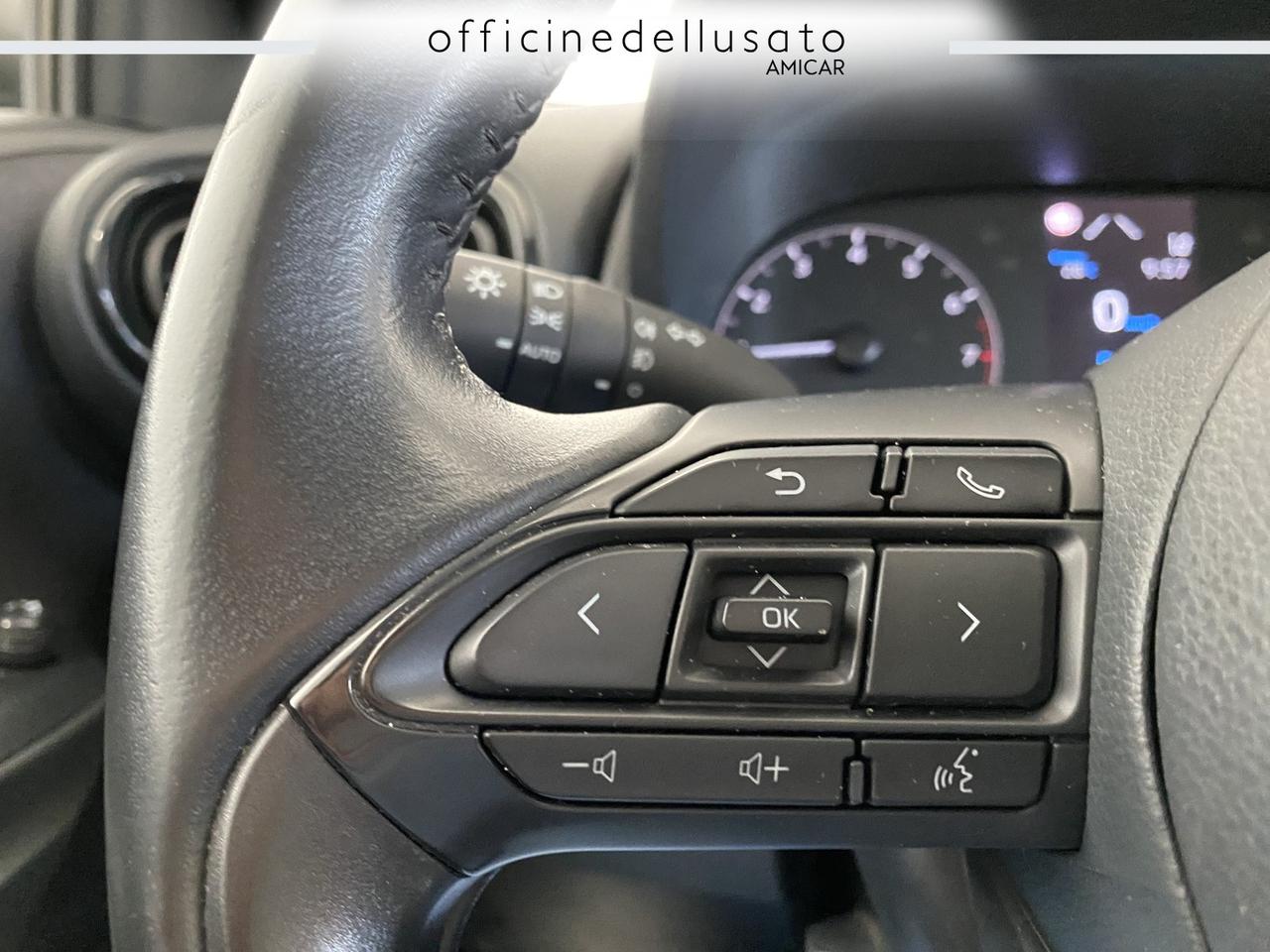 Toyota Yaris 1.0 vvt-i active