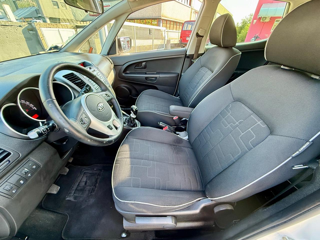 Kia Venga 1.4 CRDi 77CV WGT LX NEO PATENTATI