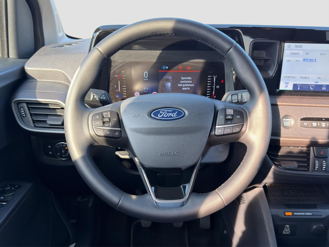 FORD Tourneo Courier 2ªs Tourneo Courier 1.0 EcoBoost Titanium
