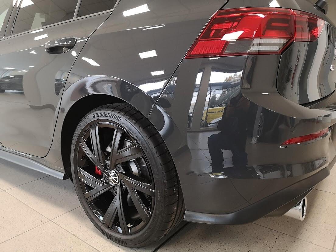 Volkswagen Golf GTI 2.0 TSI DSG