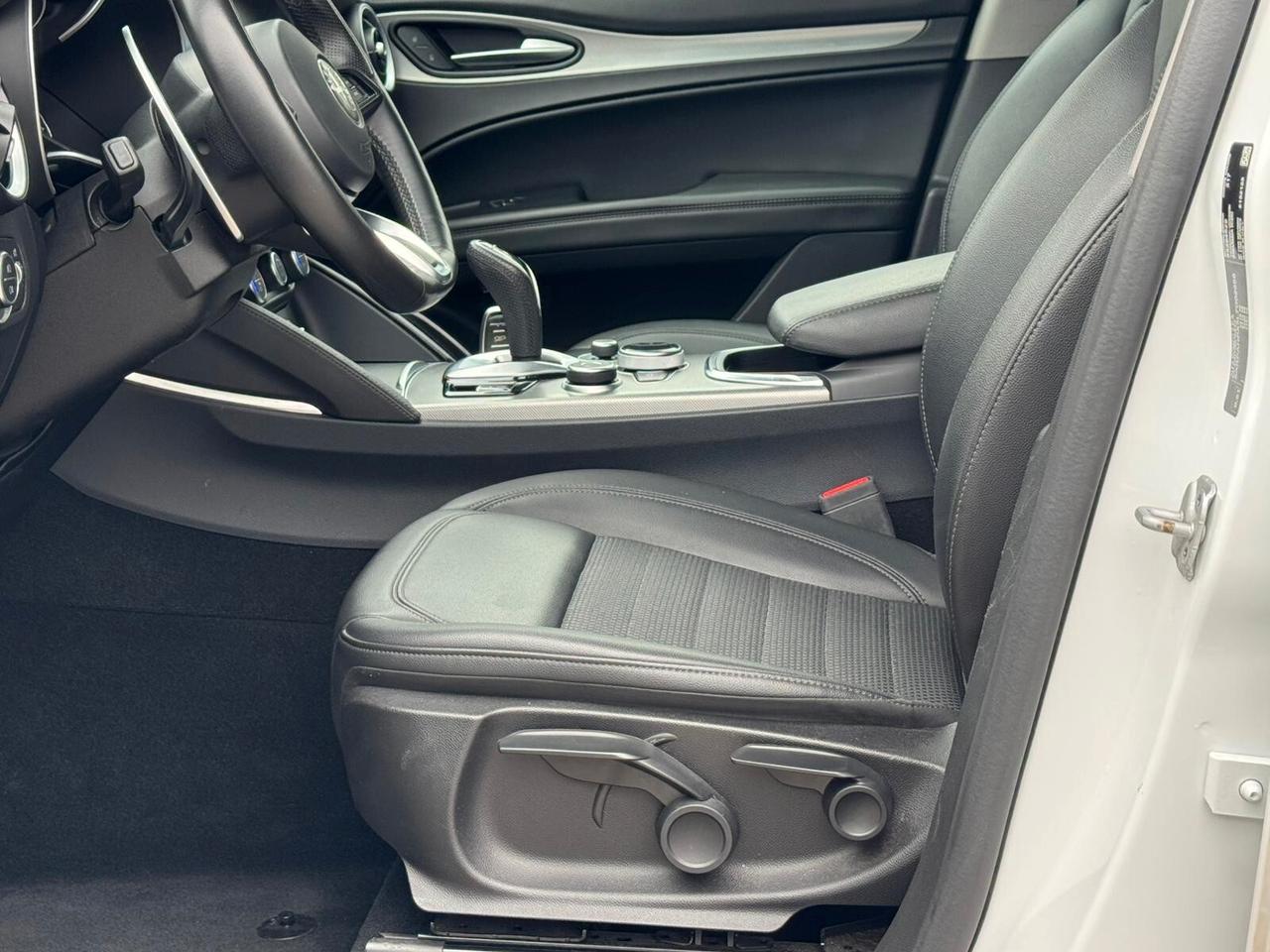 Alfa Romeo Stelvio 2.2 Turbodiesel 190 CV AT8 Q4 Sprint