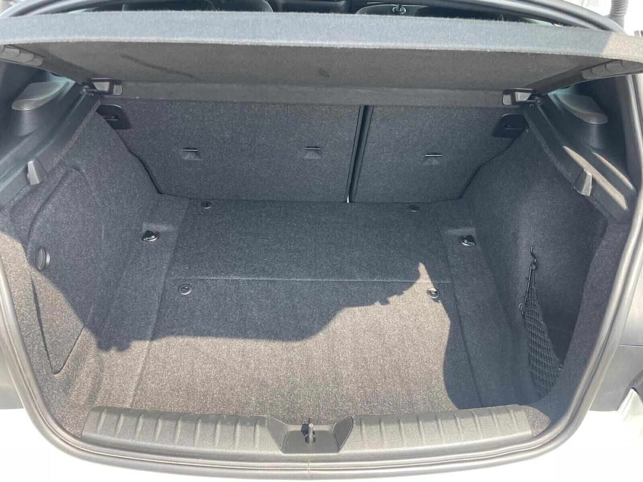 Bmw serie 1 f21 125d M SPORT