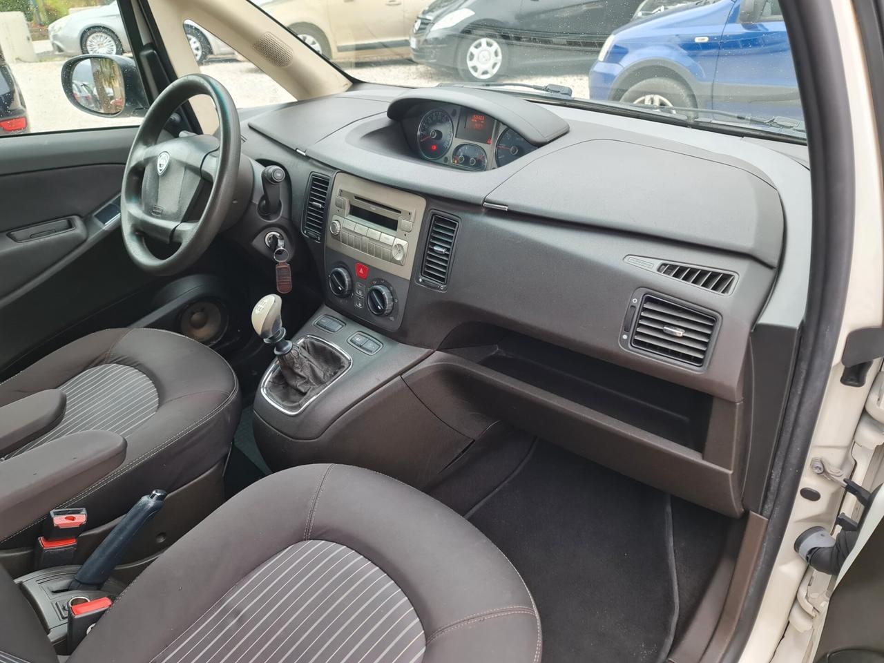 Lancia MUSA Bicolore gpl adatta a NEOPATENTATI