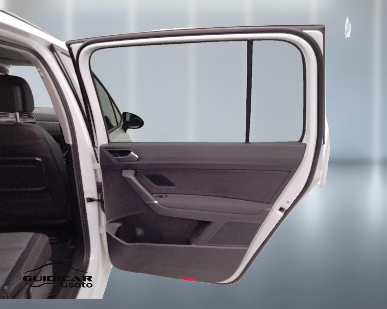 VOLKSWAGEN Touran III 2015 - Touran 1.5 tsi Edition Plus 150cv dsg