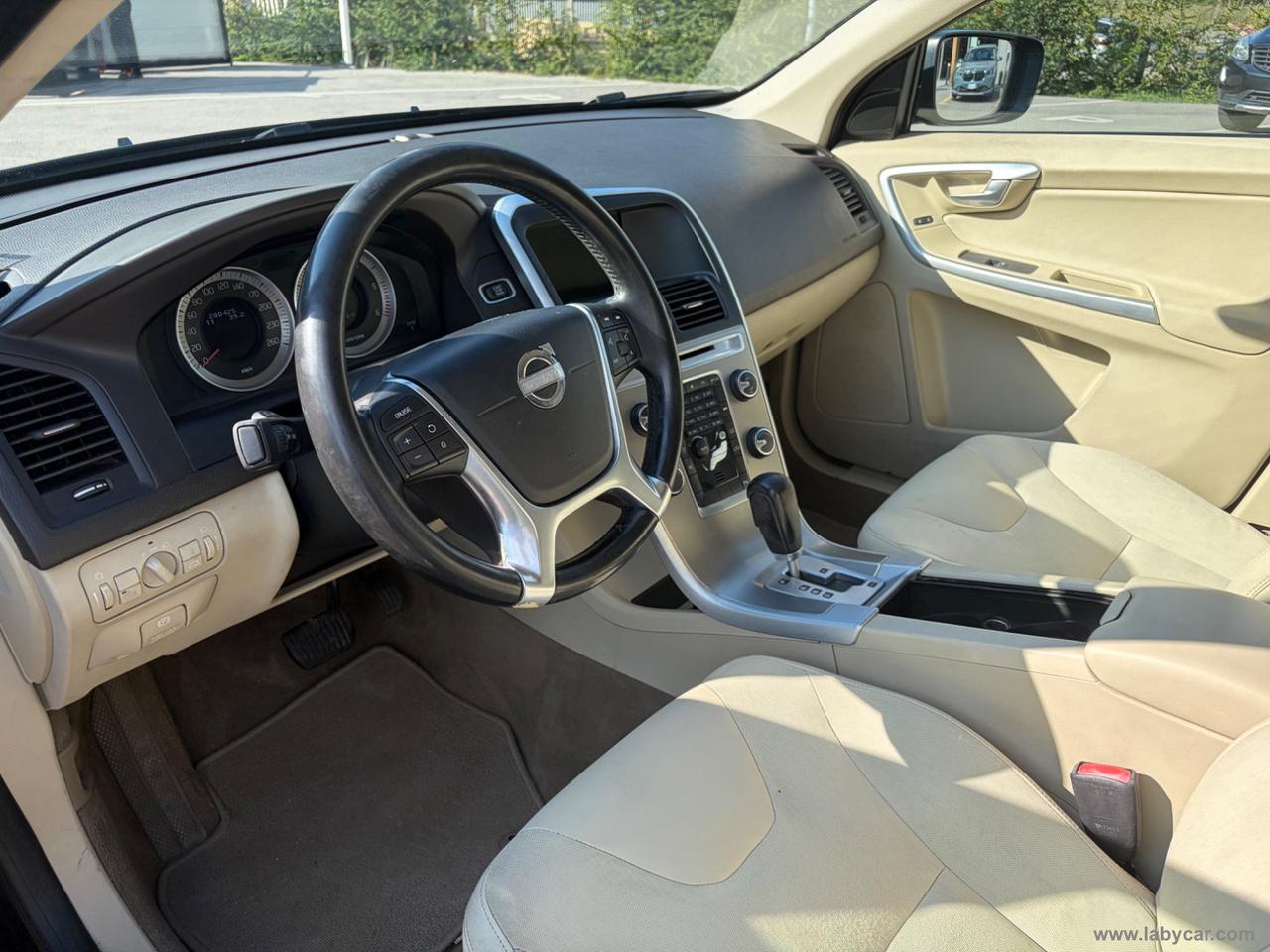 VOLVO XC60 D3 Geartronic Momentum