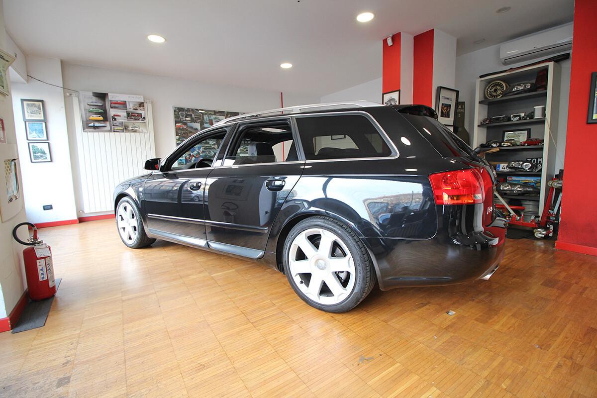 Audi A4 S4 Avant 4.2 V8 quattro S tiptronic B7 344 cv (2005)