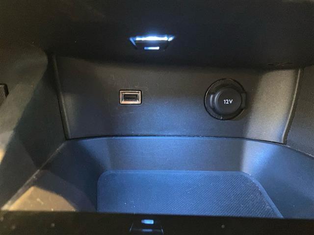 PEUGEOT 3008 1.2 PureTech Turbo Allure S&S my18