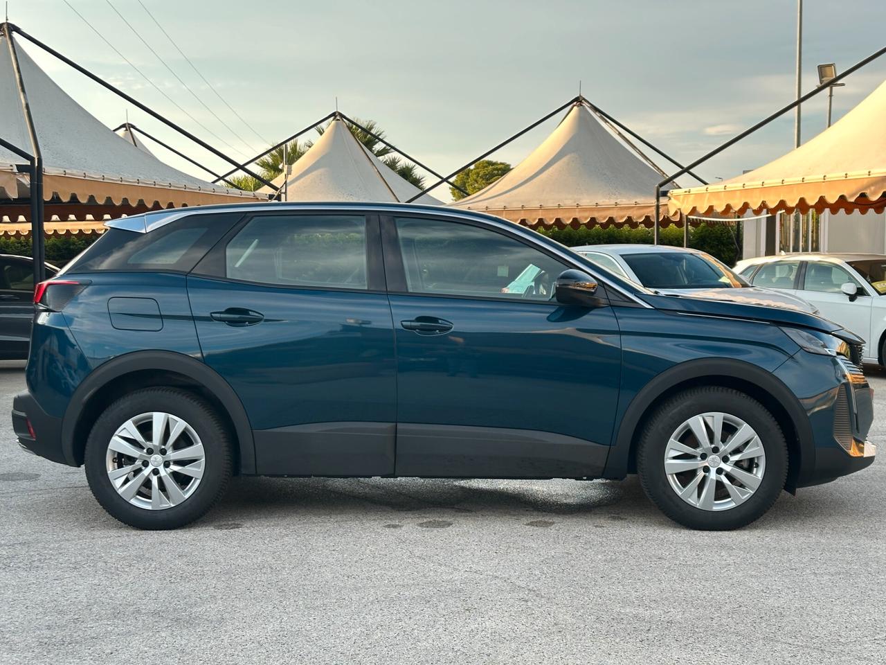 PEUGEOT 3008 PureTech Turbo 130 S&S EAT8 Active Pack