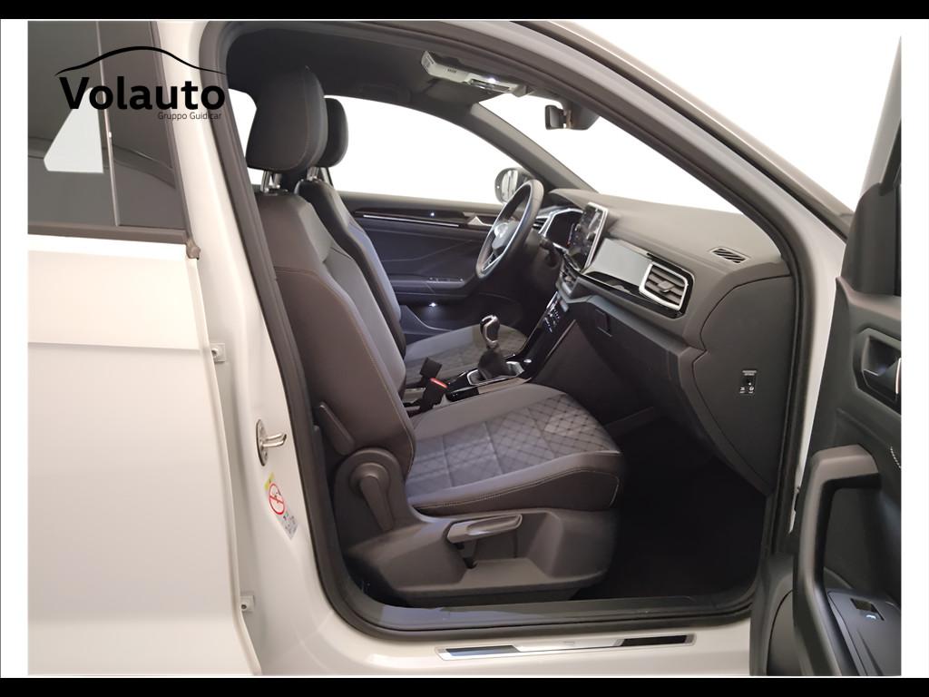 VOLKSWAGEN T-Roc 2022 - T-Roc 1.0 tsi R-Line 110cv