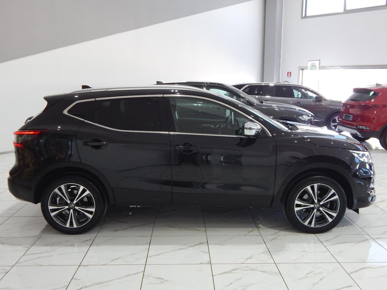 Nissan Qashqai 1.6 dci N-Connecta 130cv Xtronic TETTO-NAVI-PARK