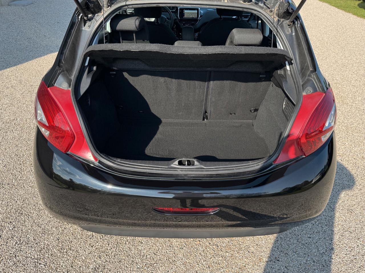 Peugeot 208 5p 1.2 puretech Allure E6 | UNICO PROPRIETARIO