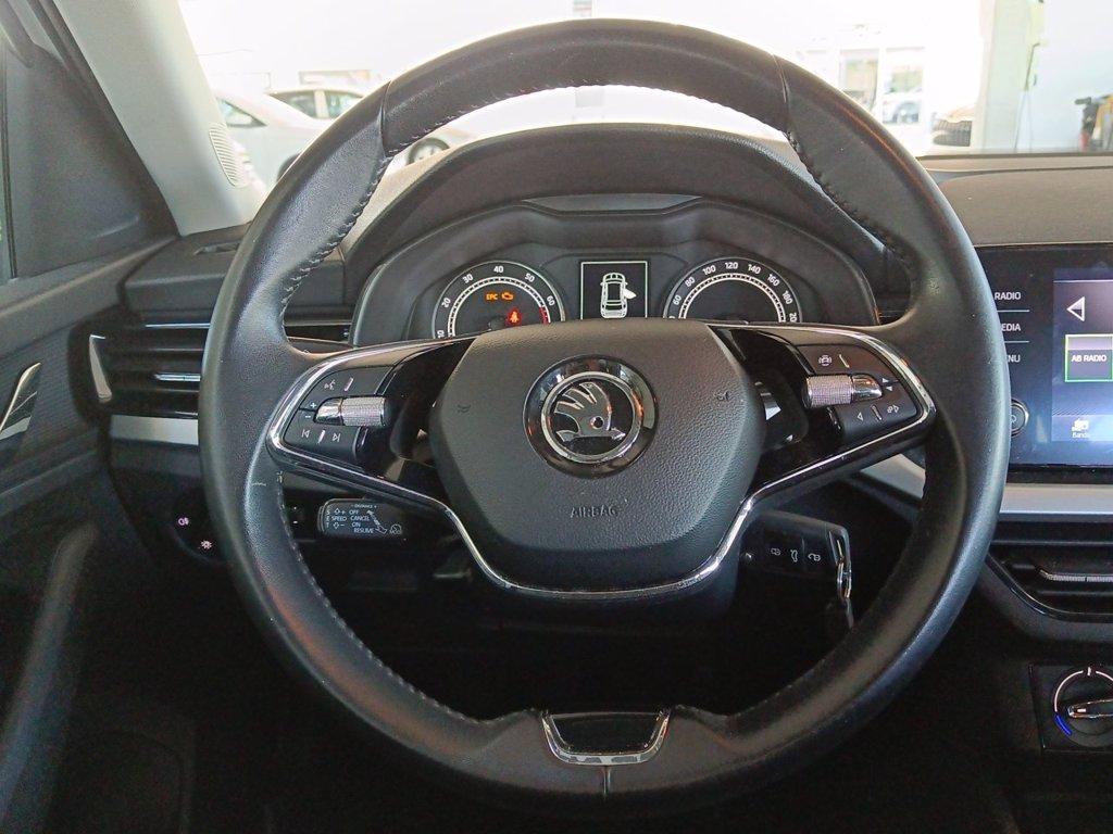 SKODA Kamiq 1.0 tsi black dots 95cv del 2023