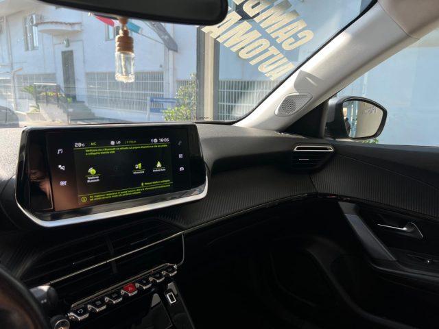 PEUGEOT 2008 BlueHDi 130 S&S EAT8 Allure Navi Pack da?189,00