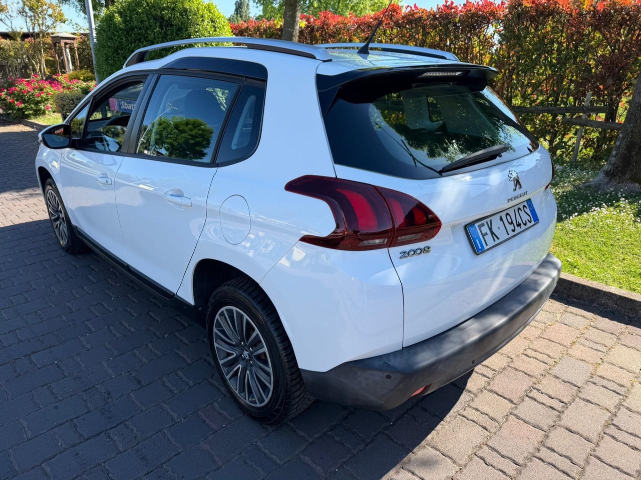 Peugeot 2008 BlueHDi 75 Active my16