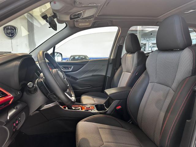 SUBARU Forester 2.0 e-Boxer MHEV CVT Lineartronic 4dventure