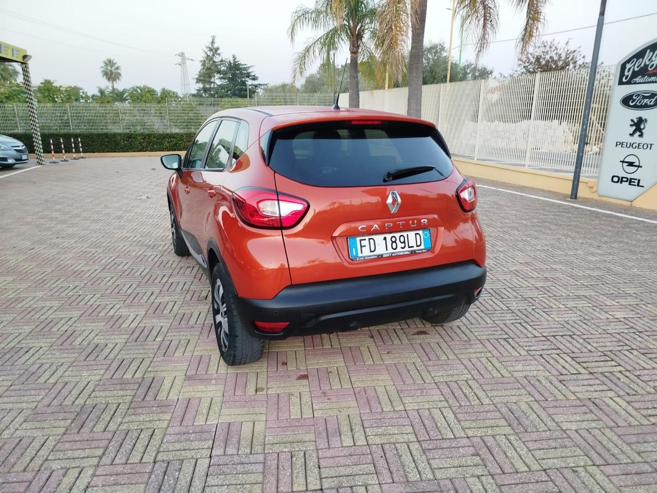 Renault Captur dCi 8V 90 CV EDC Start&Stop Energy Iconic