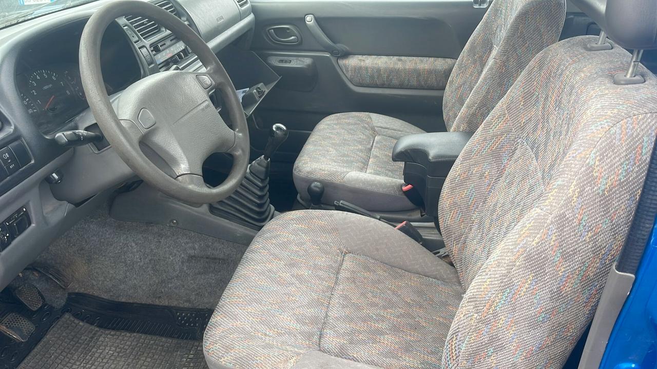 Suzuki Jimny 1.3i 16V cat 4WD JLX