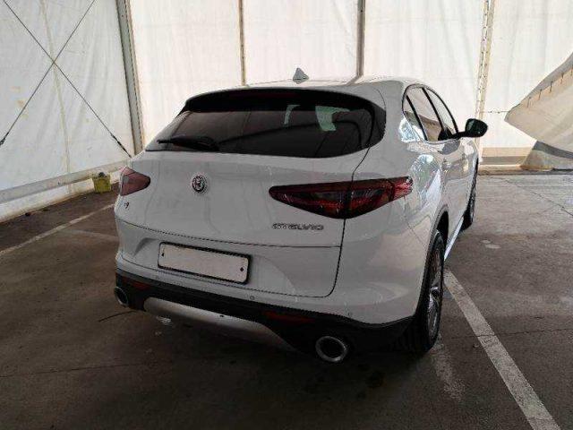 ALFA ROMEO Stelvio 2.2 Turbodiesel 210 CV AT8 Q4 Executive