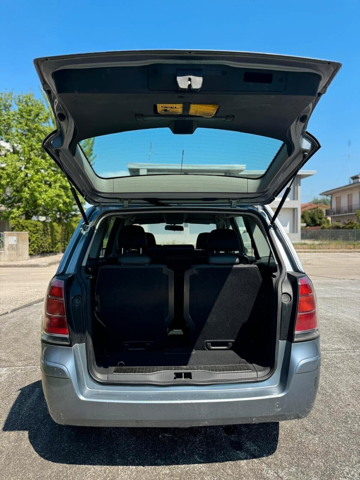 Opel Zafira 1.9 CDTI 120CV Cosmo