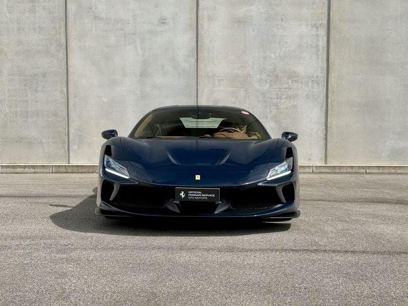 Ferrari F8 F8 Tributo - Blu Pozzi - sollevatore