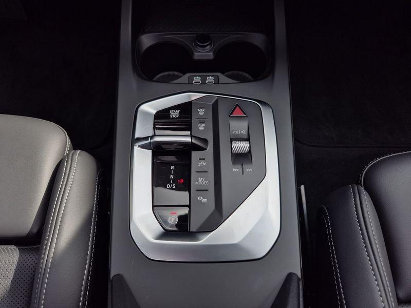 BMW Serie 1 120 48V MSport auto
